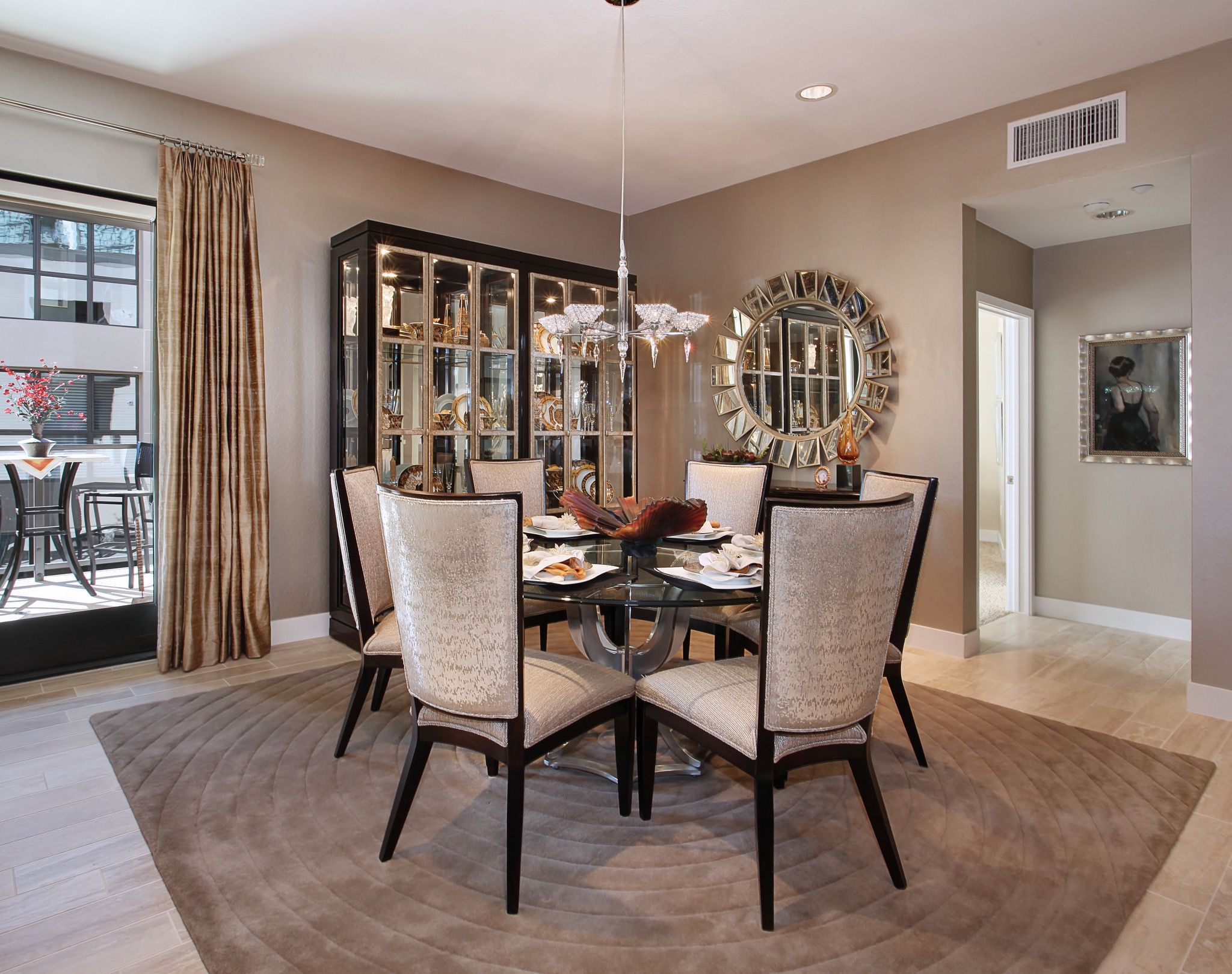 small formal dining room size