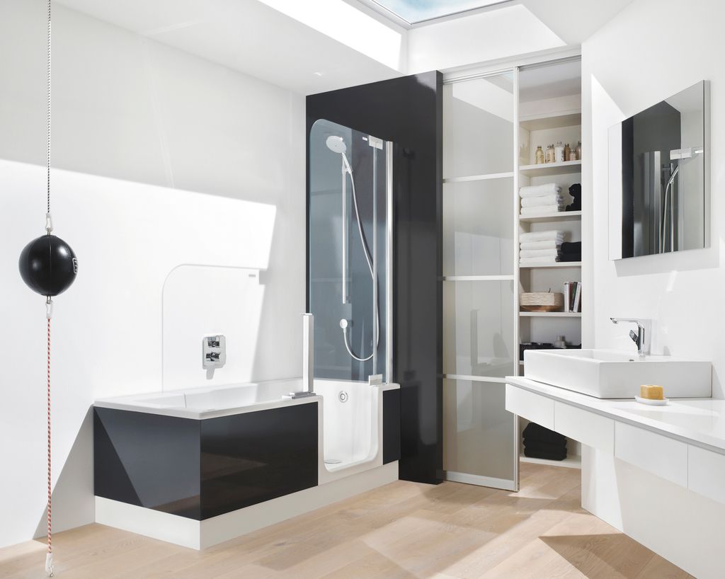 Contemporary Apartment Bathroom Design (View 12 of 21)