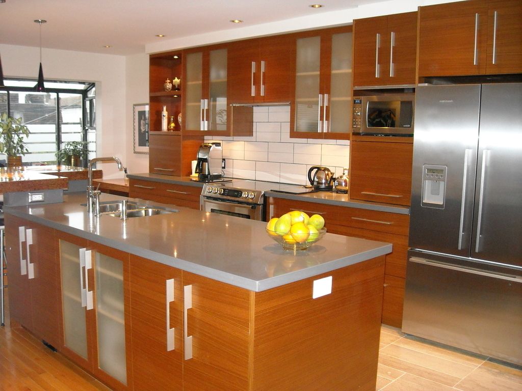 Modern Kitchen Cupboard In Minimalist Style (View 13 of 20)
