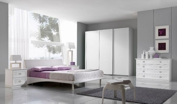 Elegant White Bedroom Furniture Decoration  (View 5 of 11)