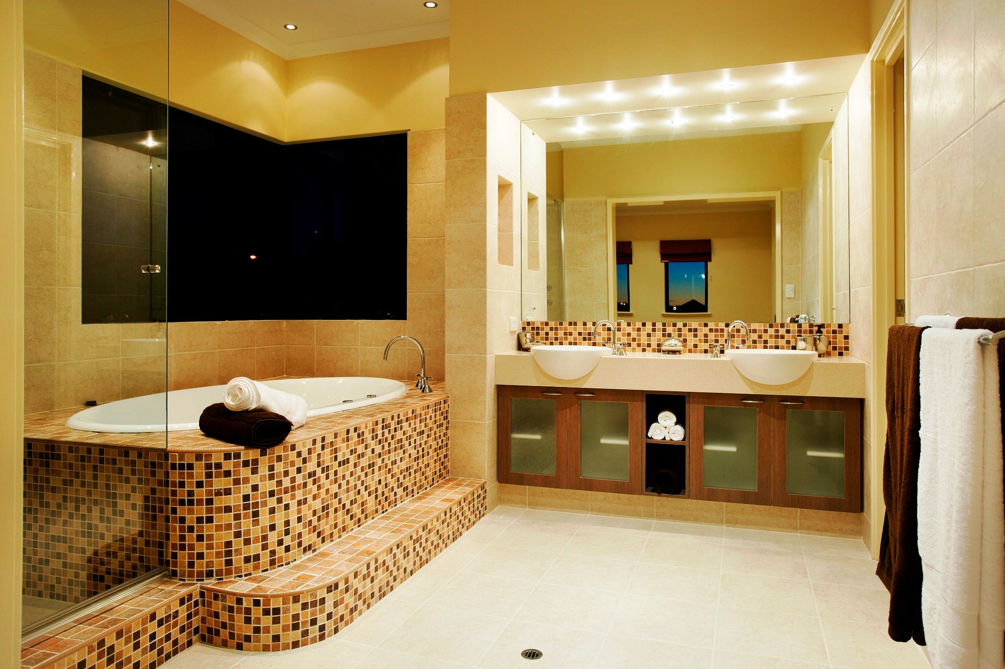 Luxury Bathroom Design Mosaic Interior (View 1 of 9)