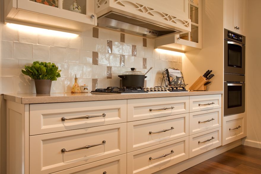 Featured Photo of Wooden Kitchen Cabinet Wall Lighting