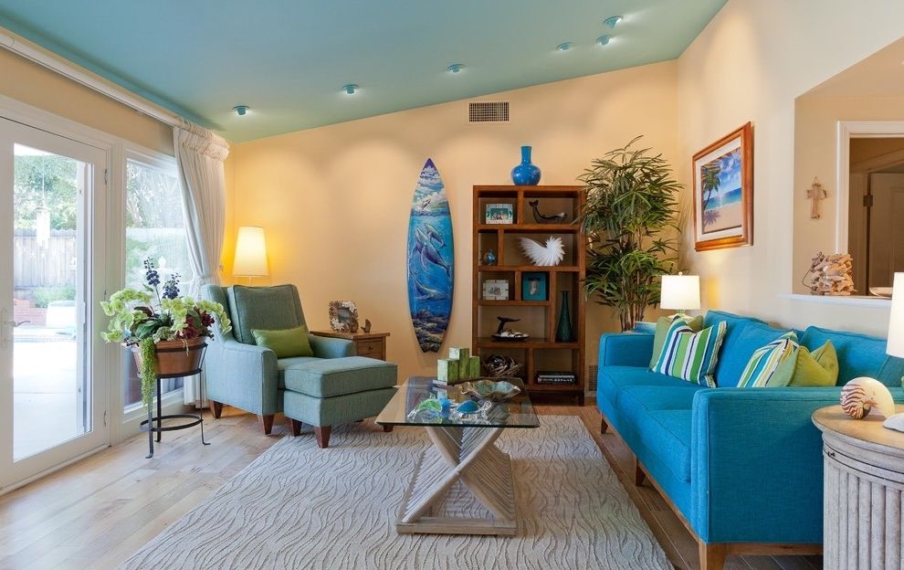 Best Scones For Beach Themed Living Room