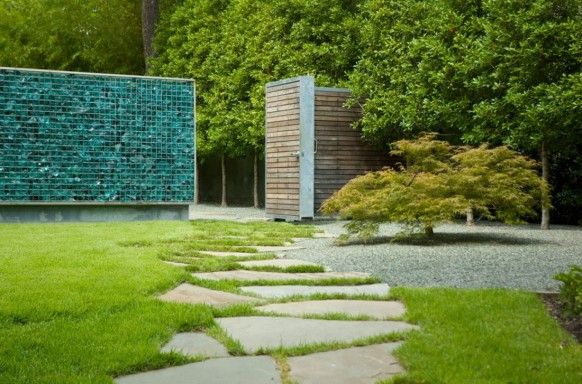 Featured Photo of Cheap Garden Path Design Ideas