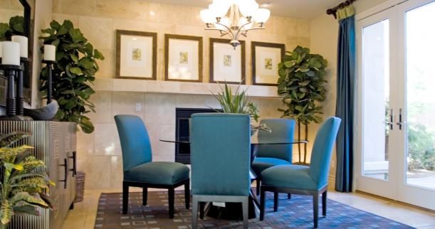 Featured Photo of Small Luxury Dining Room Interior Design Ideas