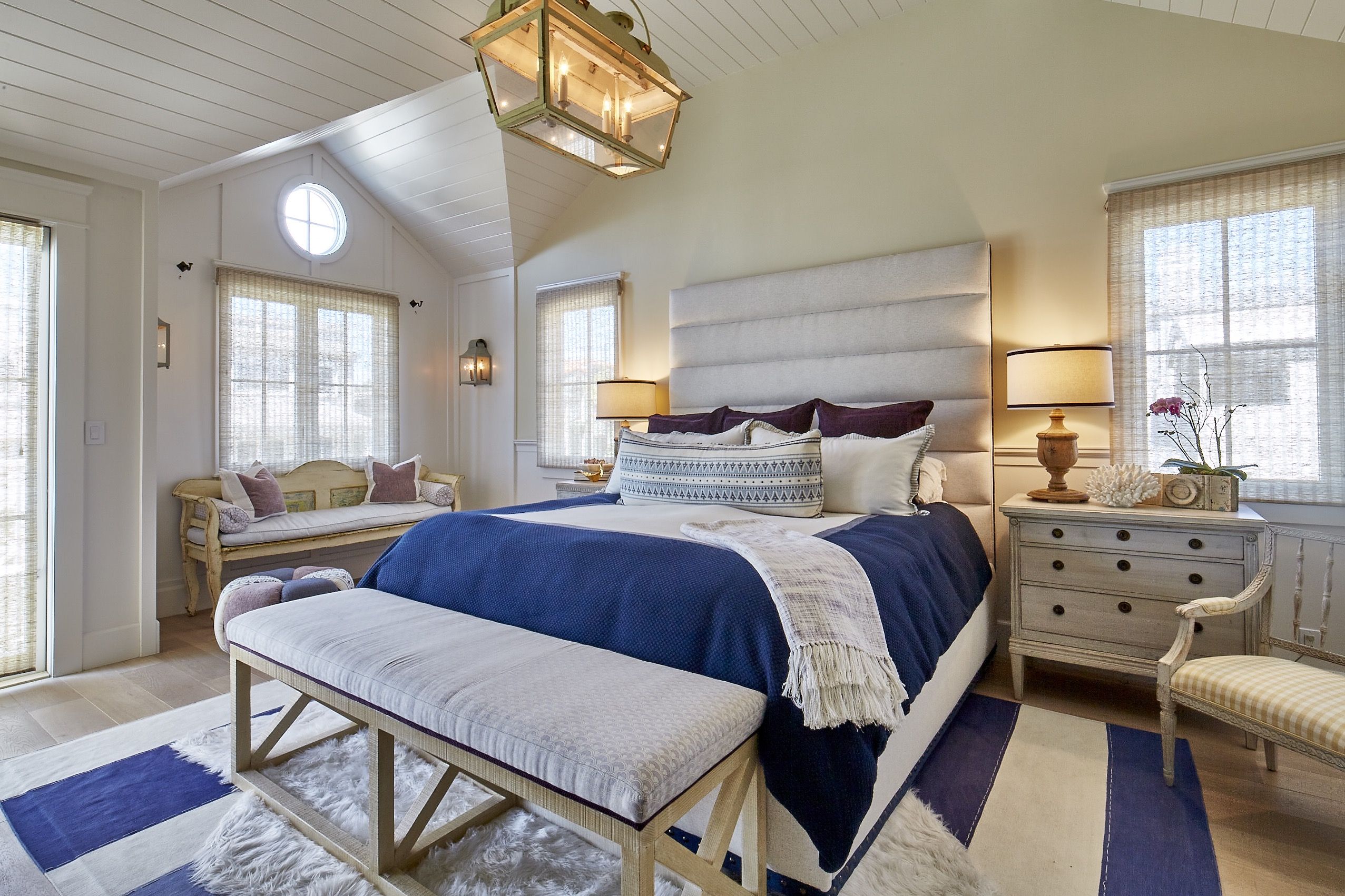 Cozy French Country Style Parents Bedroom (View 19 of 30)