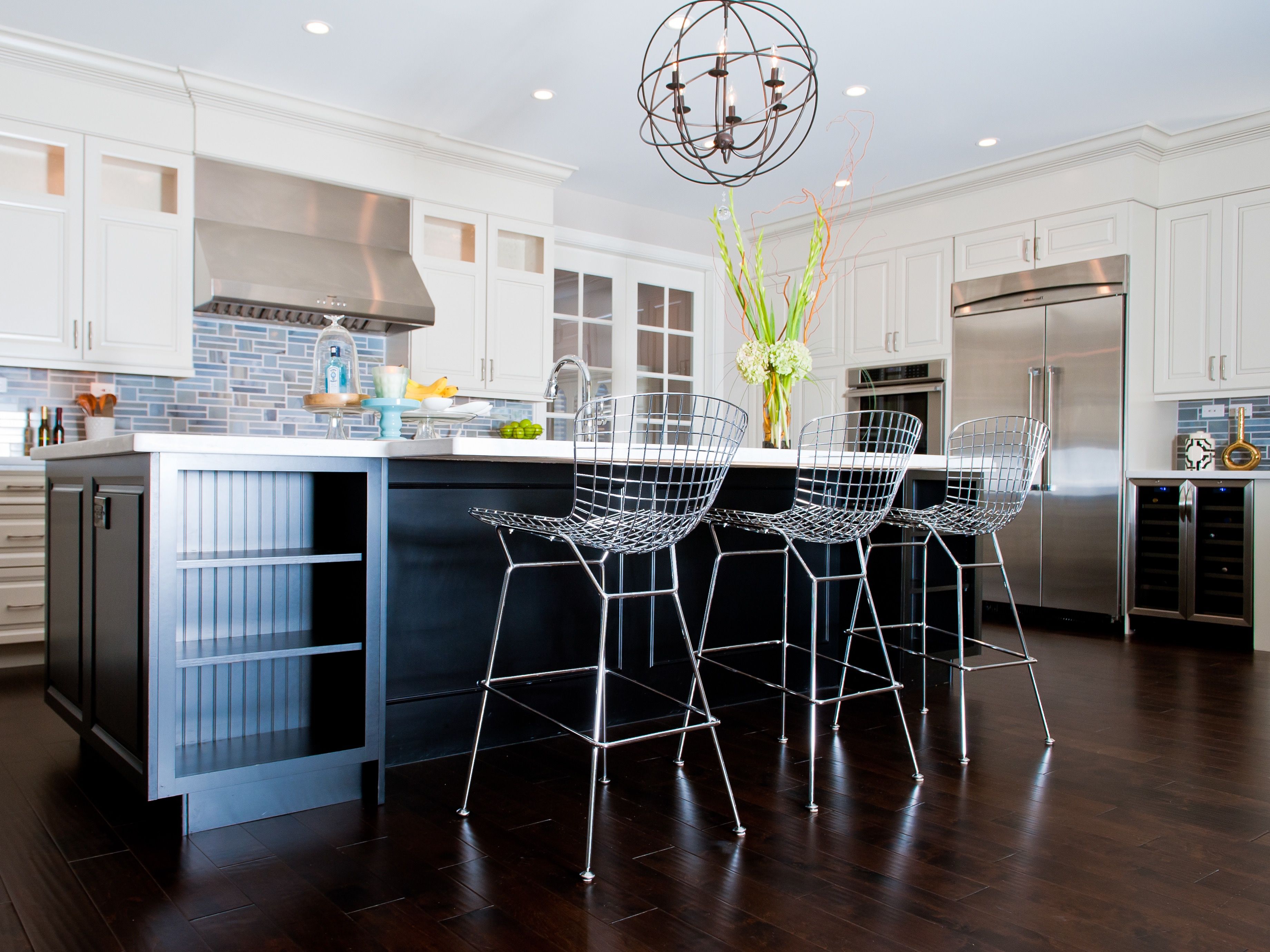 Metal Barstools In Contemporary Open Kitchen (View 8 of 23)