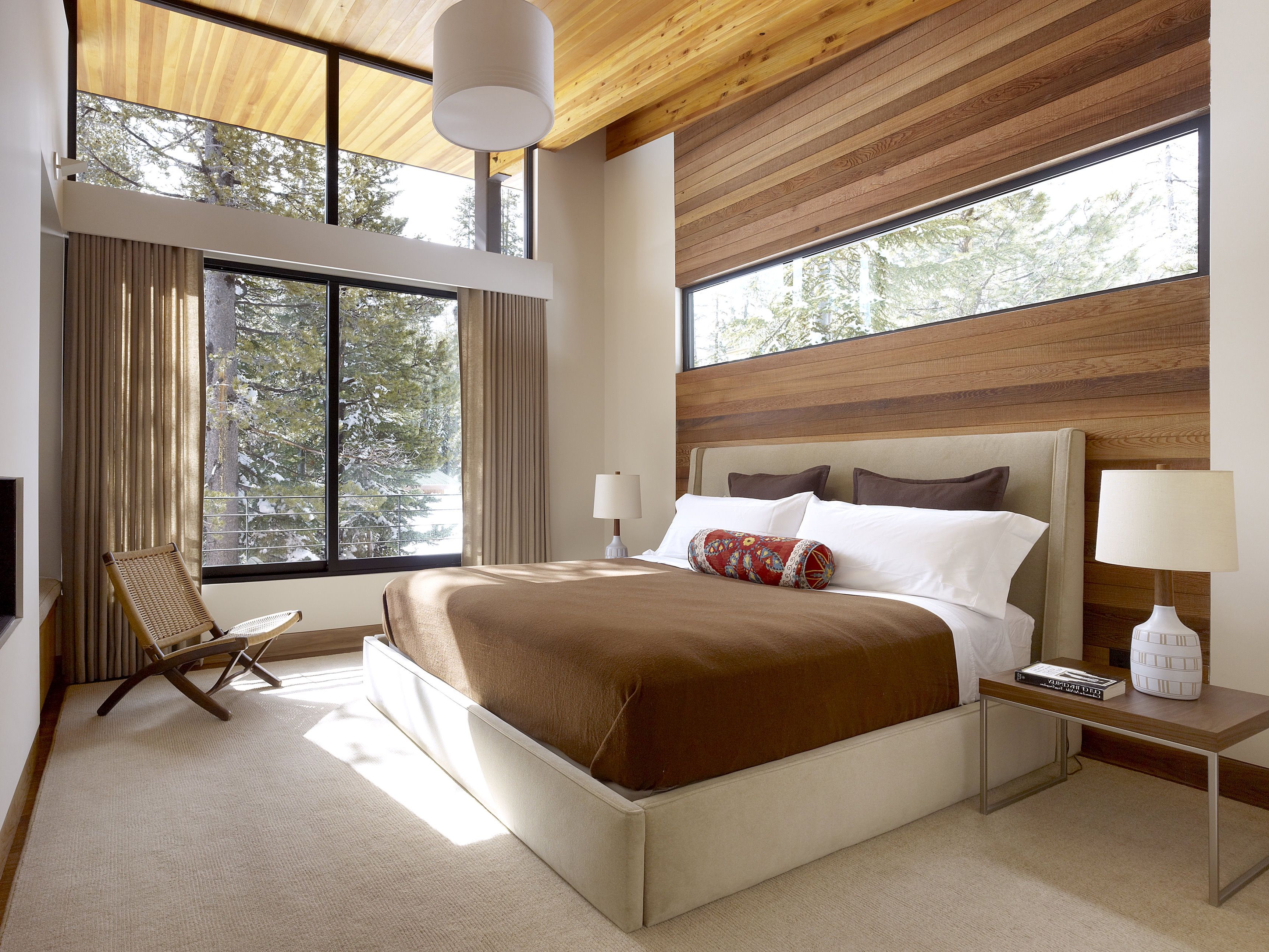 Modern Neutral Bedroom With Wood Accent Wall  (View 21 of 23)