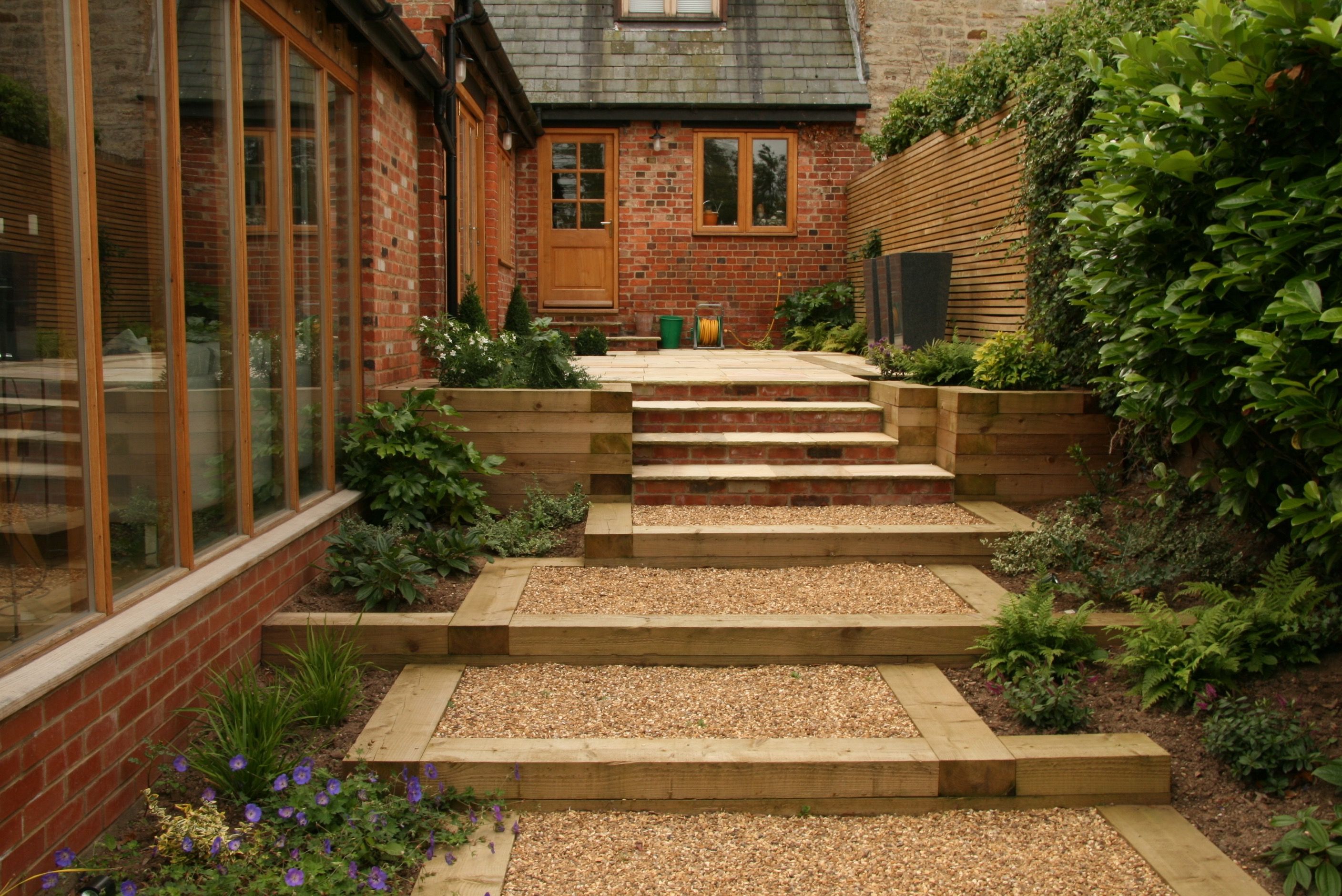minimalist garden steps style landscape beautiful simple sleepers sleeper contemporary using modern front landscaping