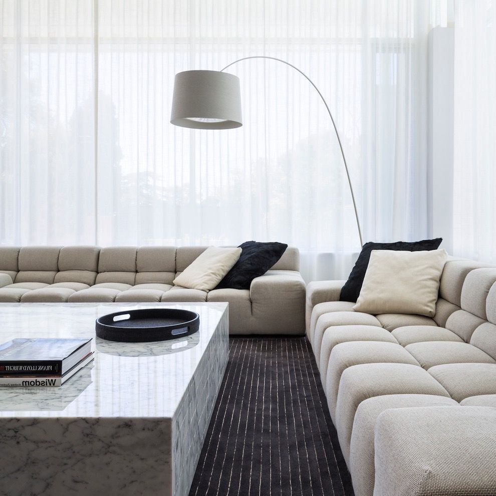 Comfortable Contemporary Living Room Luxury Minimalist Style (View 5 of 27)