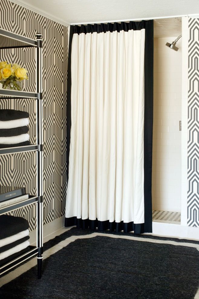 Modern Alcove Shower With Black And White Walls And Tile (View 17 of 17)