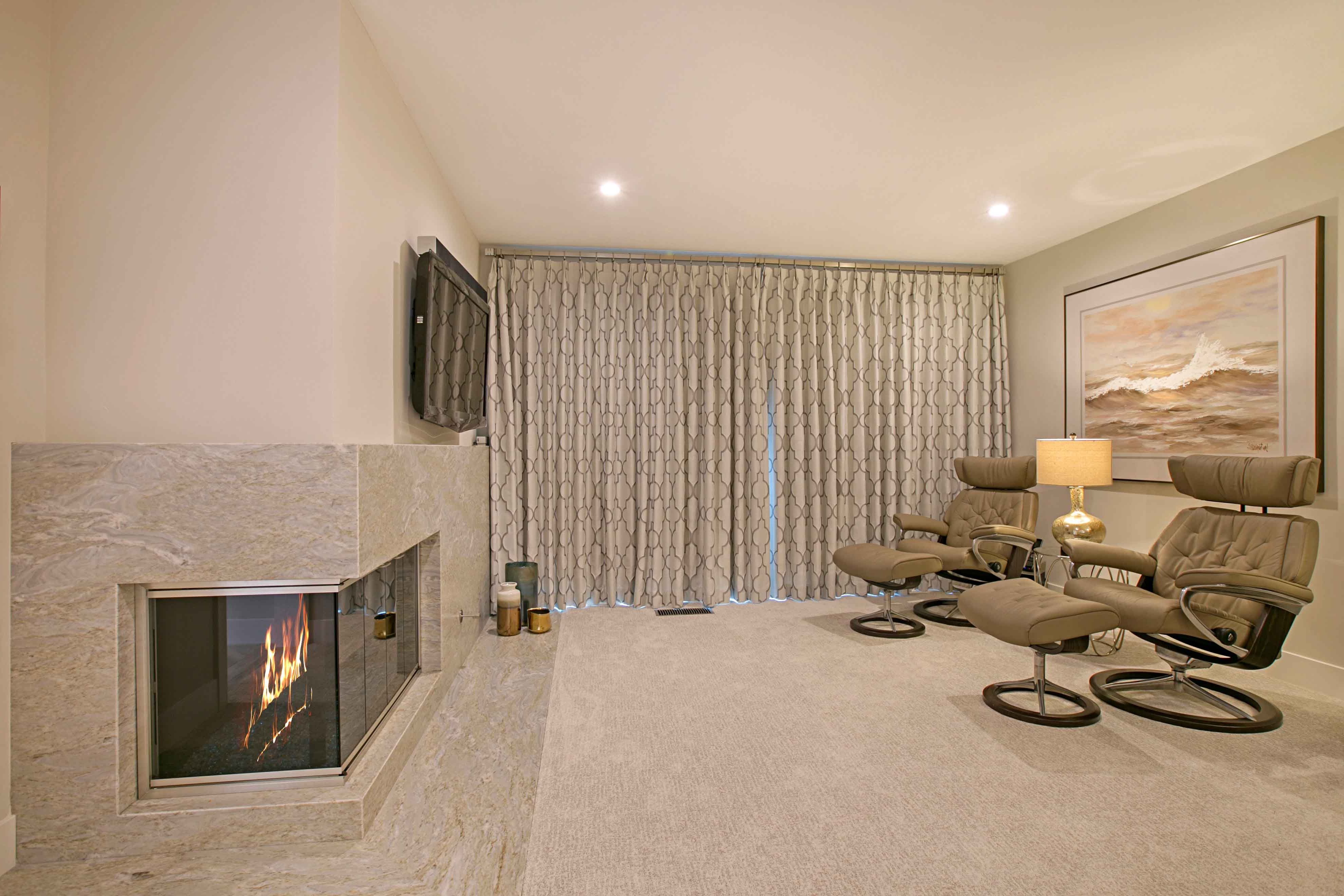 Contemporary Neutral Contemporary Sitting Room With Leather Recliners Ottoman (View 18 of 25)
