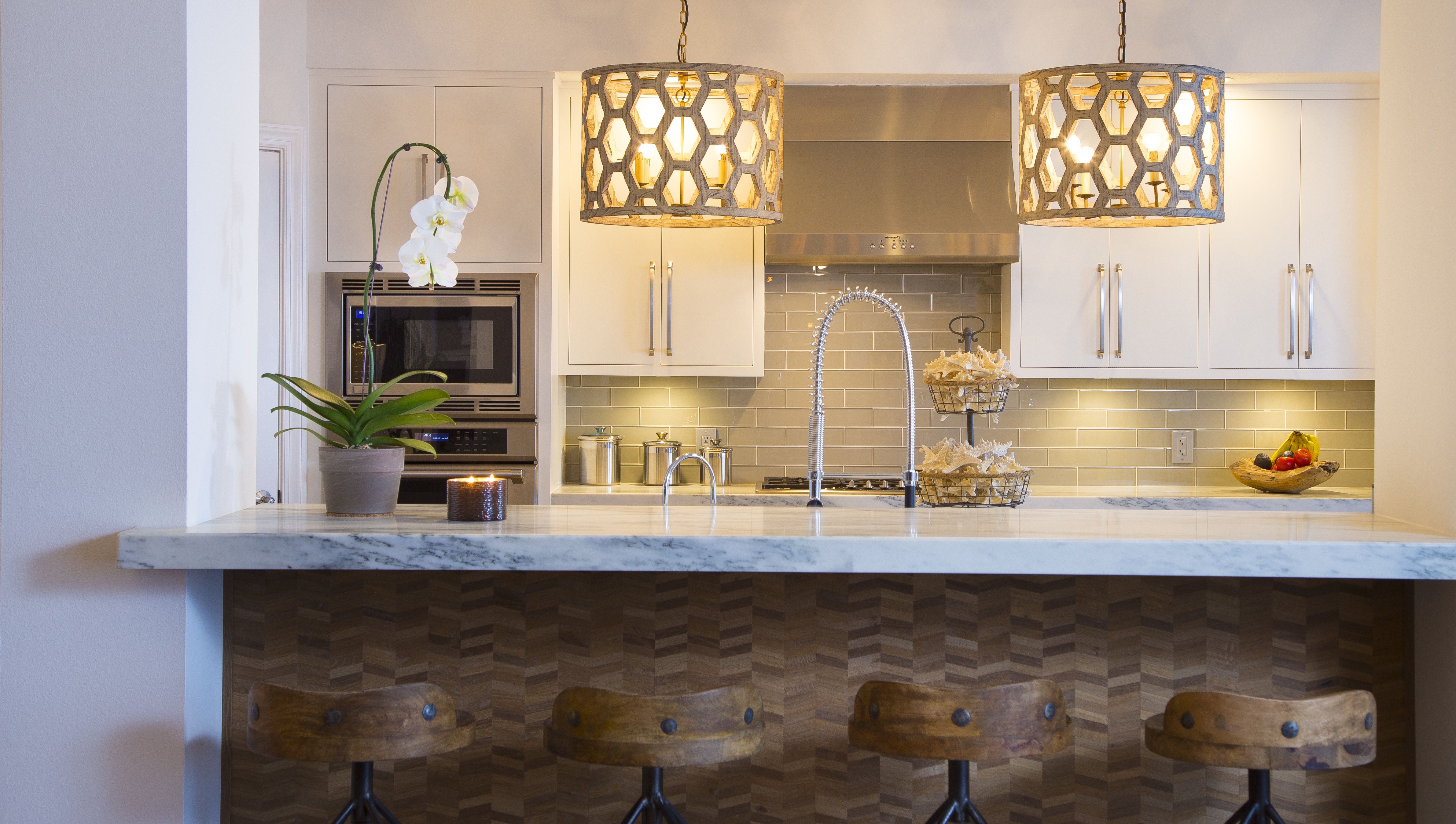 Contemporary Small Kitchen With Beauty Lighting (View 21 of 24)