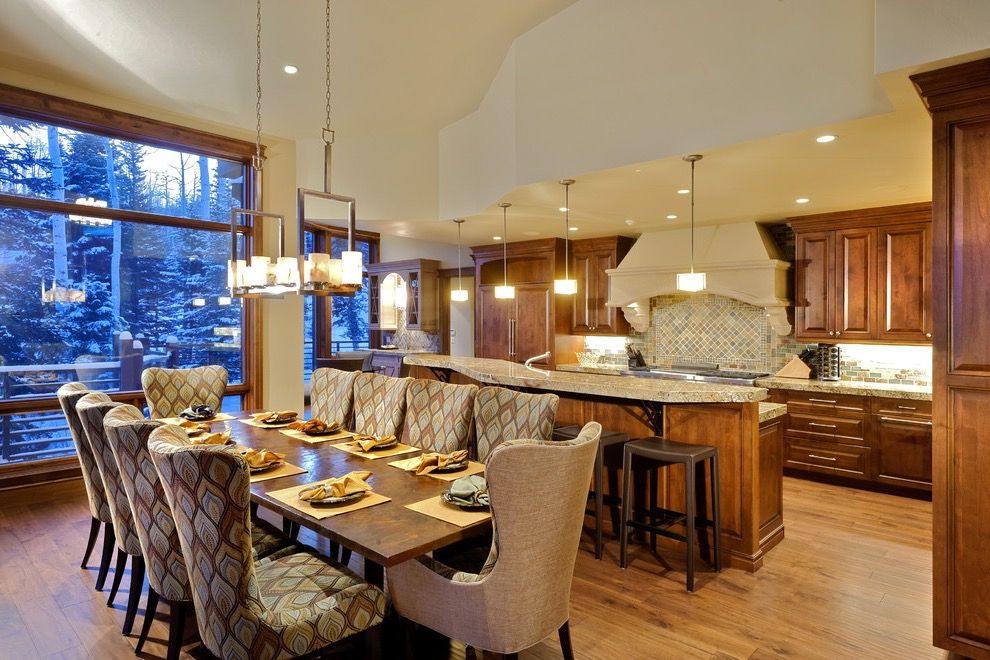 Formal Rustic Dining Room Mix With Classic Kitchen Room Combo (View 9 of 20)