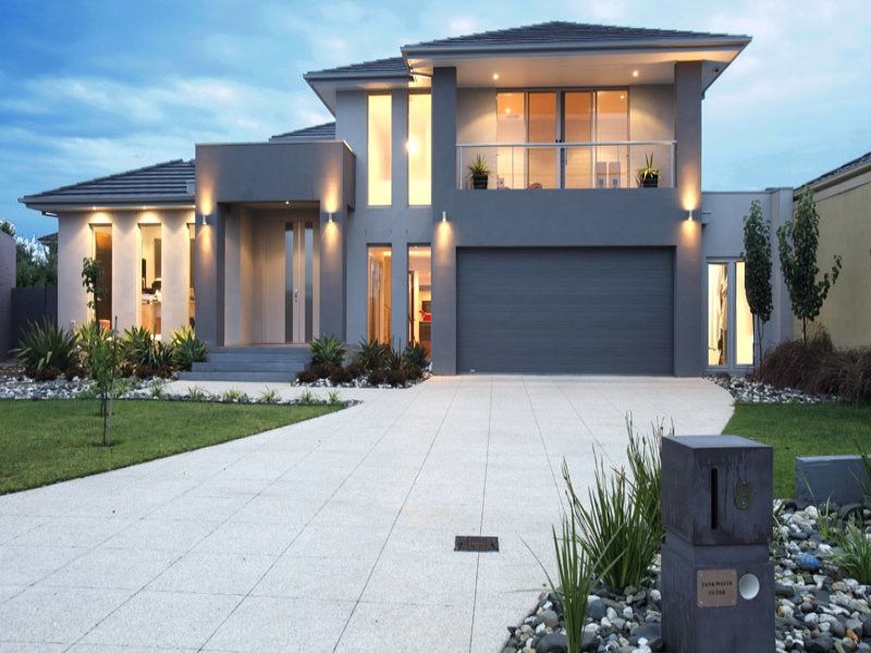 Luxury Contemporary House Exterior (View 16 of 27)