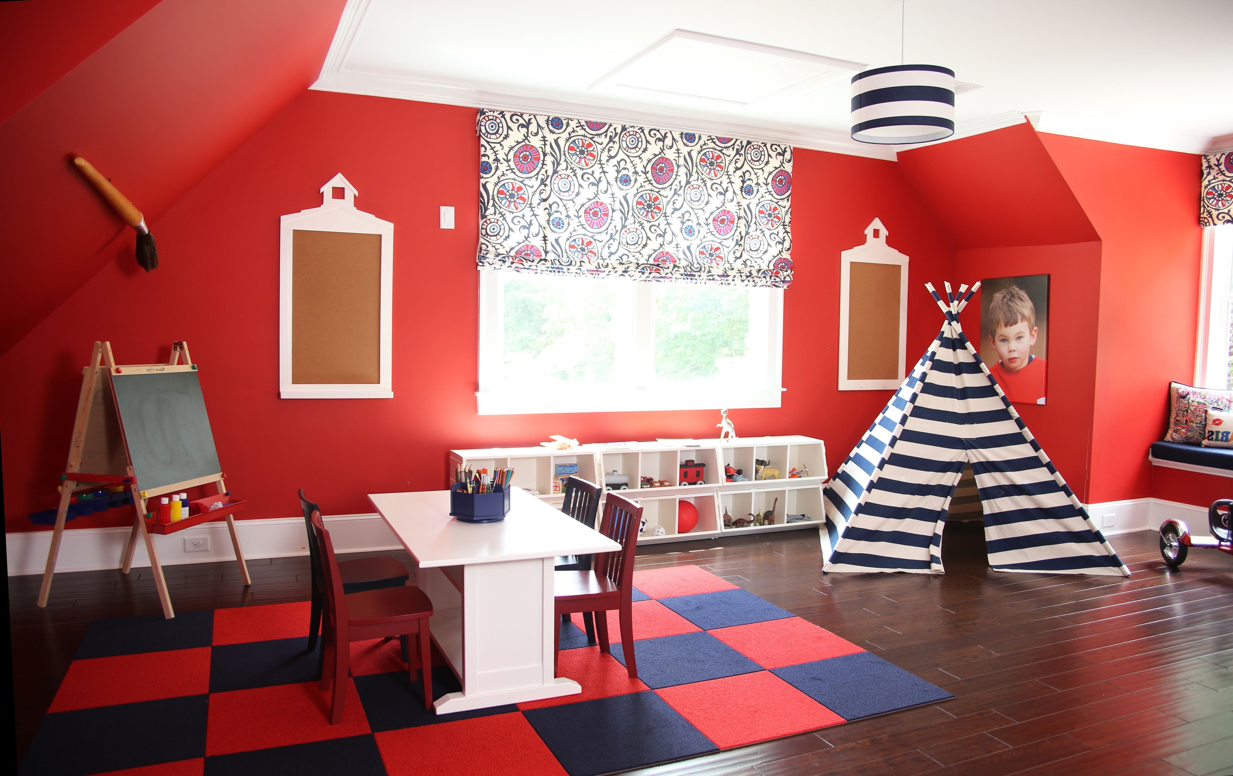Modern Minimalist Kids Playroom (View 21 of 30)