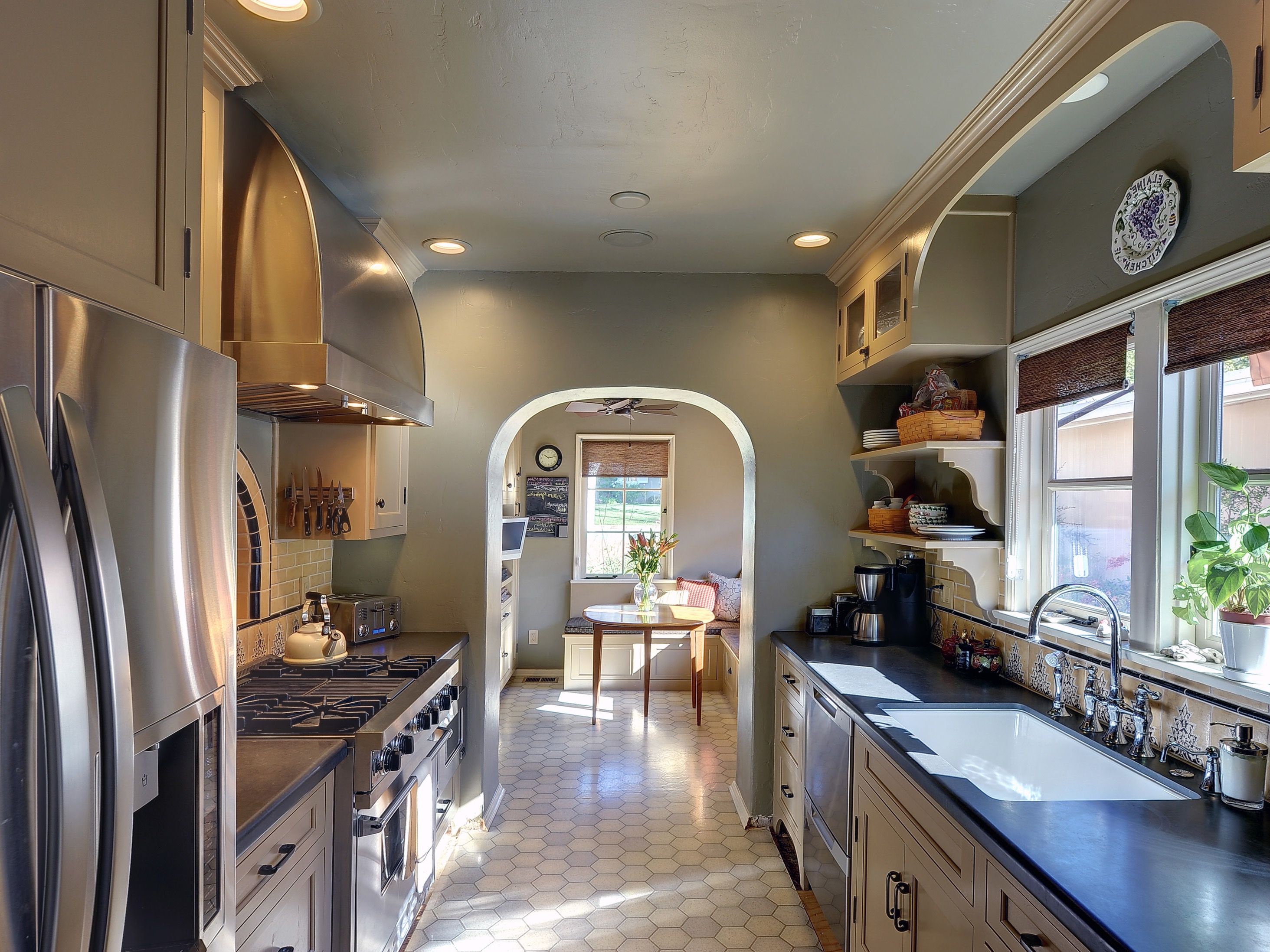 Classic Long And Narrow Mediterranean Kitchen Design (View 3 of 10)