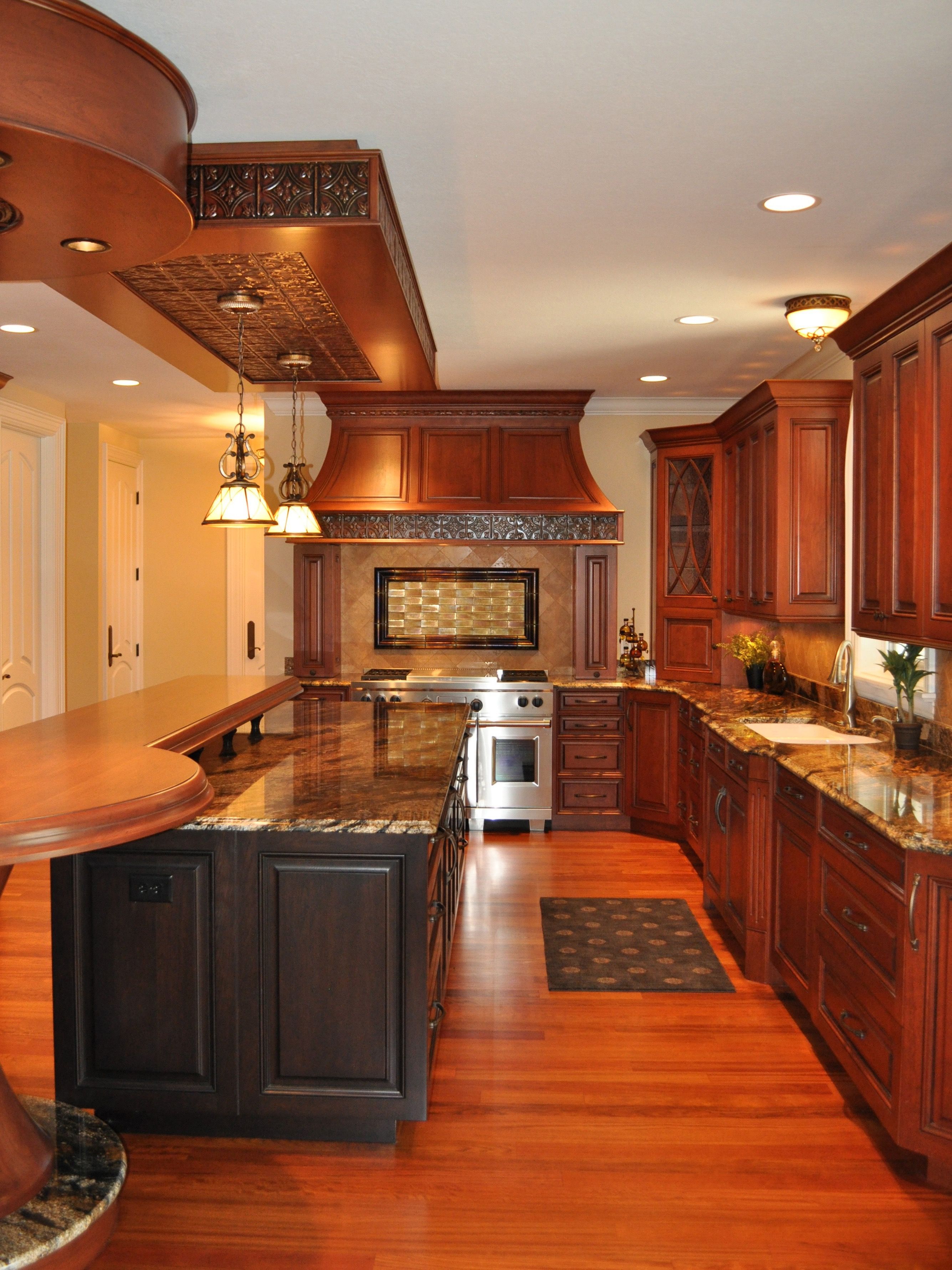 Traditional Long And Narrow Kitchen With Breakfast Bar (View 9 of 10)