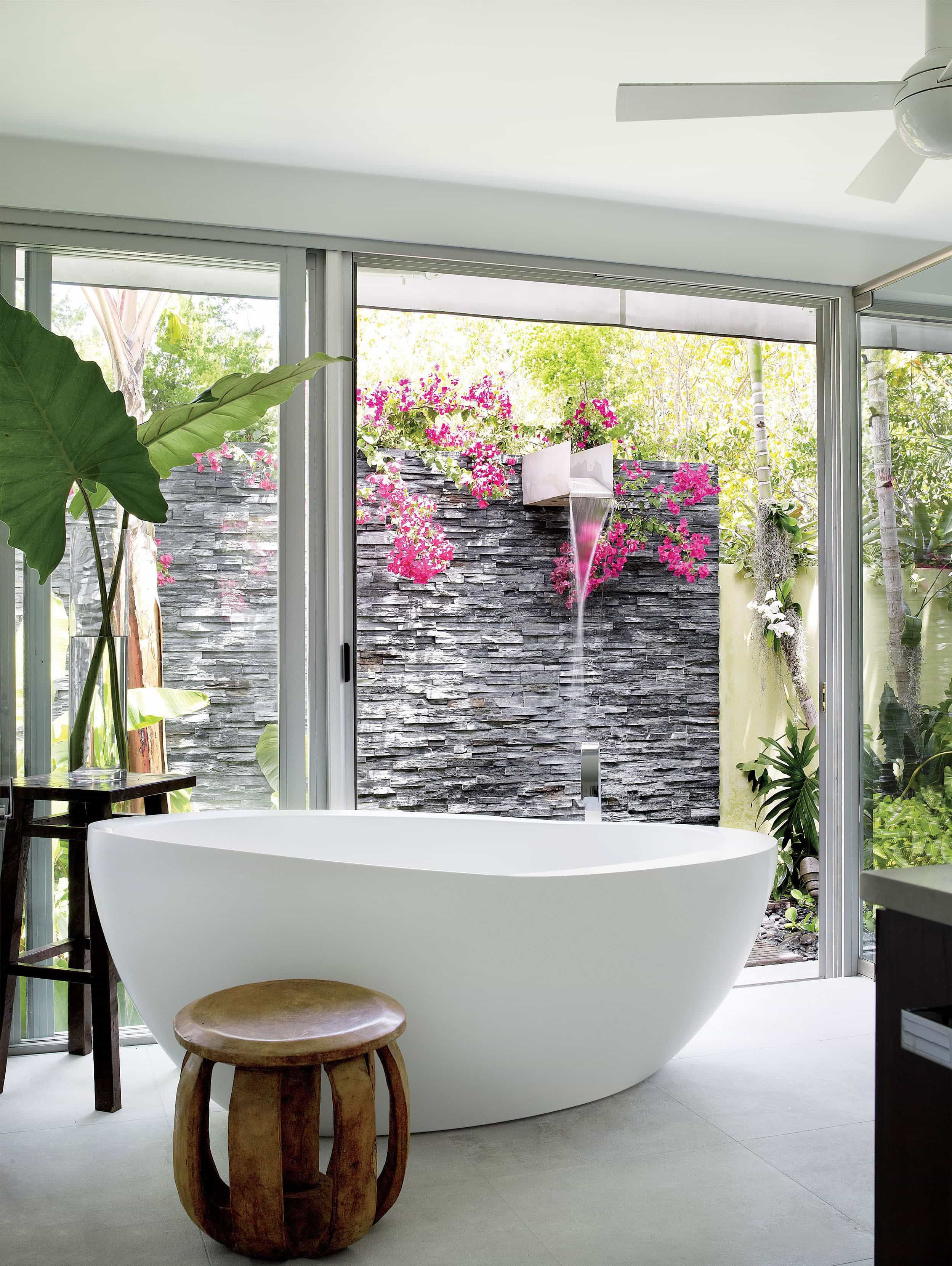 Fresh Natural Celebrity Inspired Bathroom Interior (View 8 of 20)