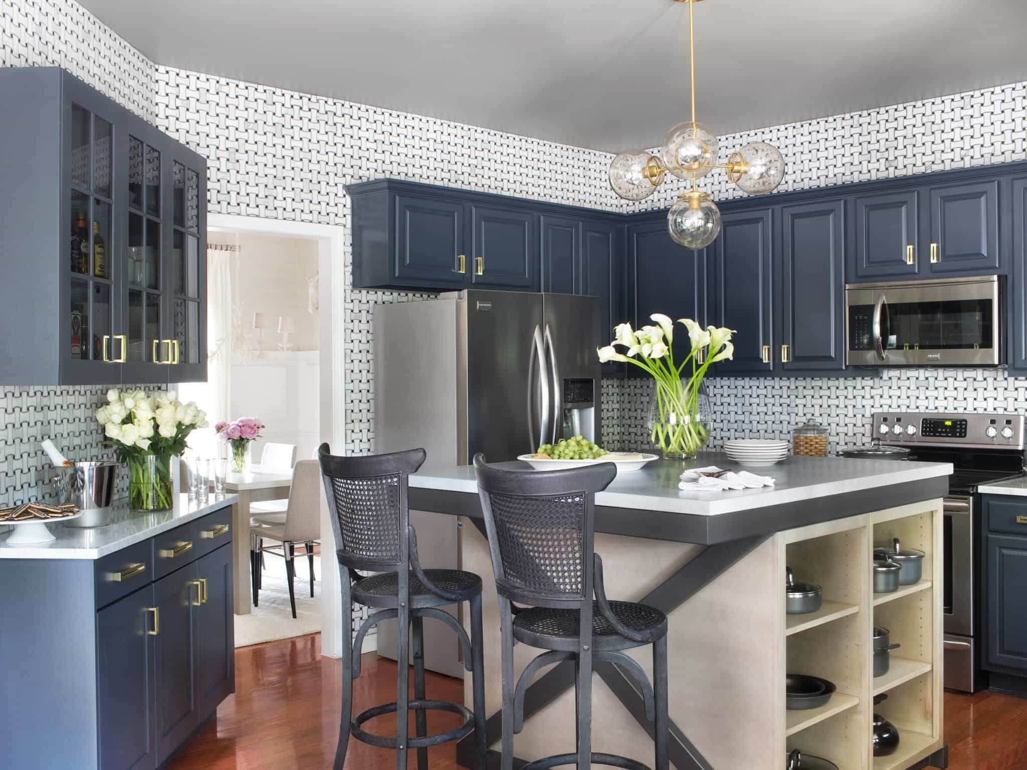 Functional Custom Navy Blue Kitchen Cabinets  (View 20 of 26)