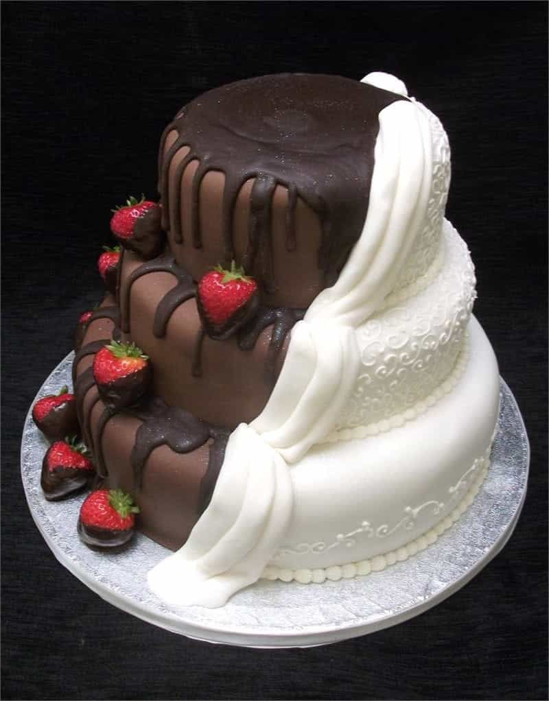 Half White:Half Chocolate Wedding Cake (View 20 of 30)