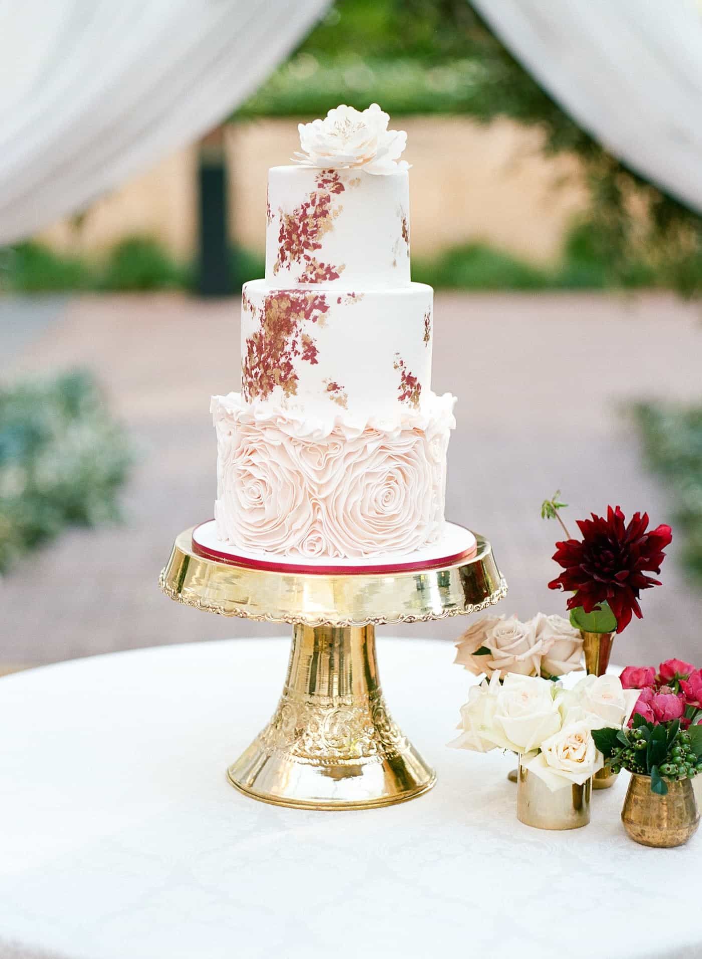 Pretty Textured Floral Wedding Cake (View 2 of 25)