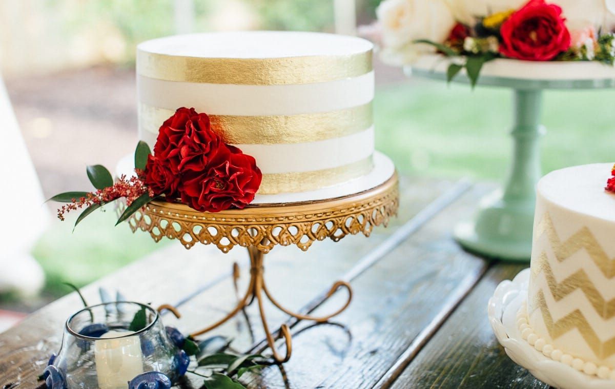 Romantic Wedding Cake (View 3 of 5)
