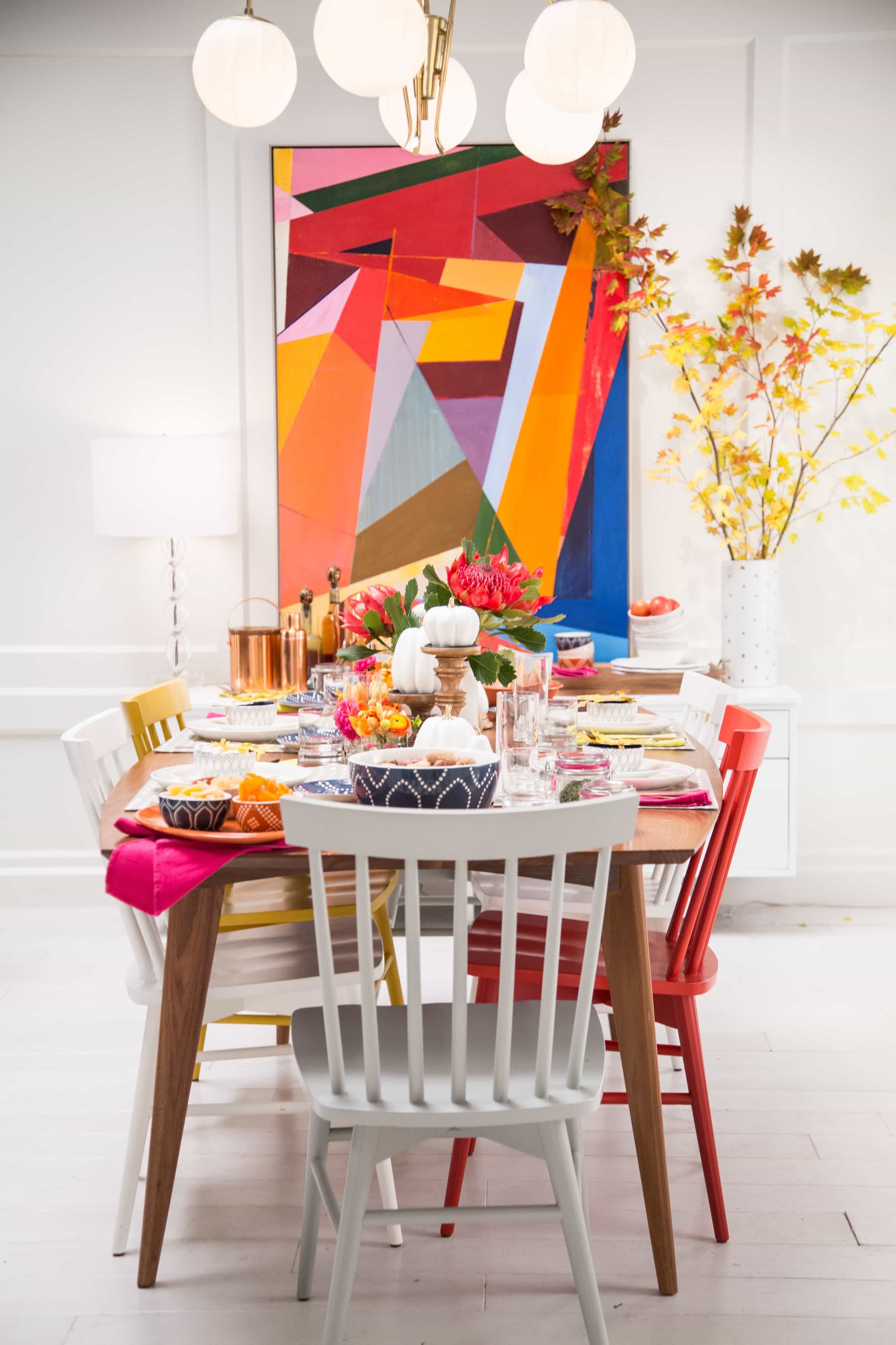 Featured Photo of Cozy Colorful Dining Room Around Artwork