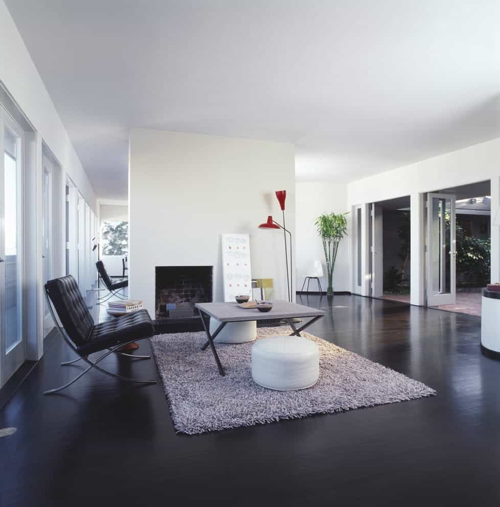 Featured Photo of Minimalist Simple Living Room Decor Ideas