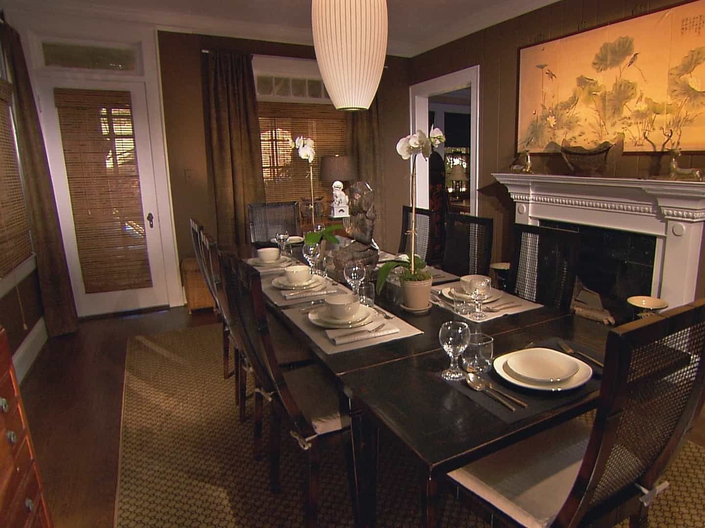 Featured Photo of Oriental Asian Inspired Dining Room With Fireplace