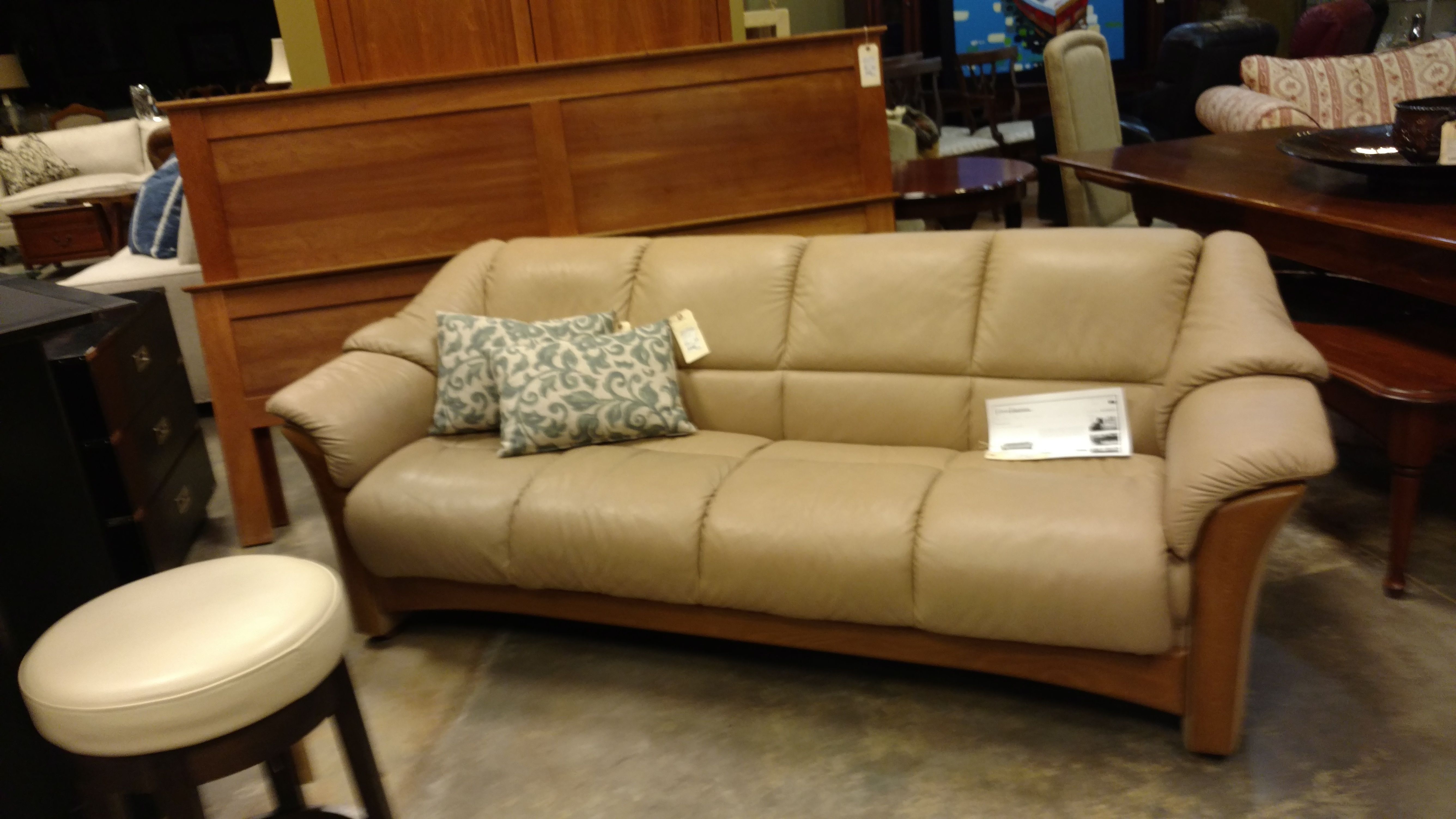 Ekornes Oslo Sofa Sold Furniture Consignments Kristynn With Regard To Ekornes Sectional Sofa (Photo 7 of 15)