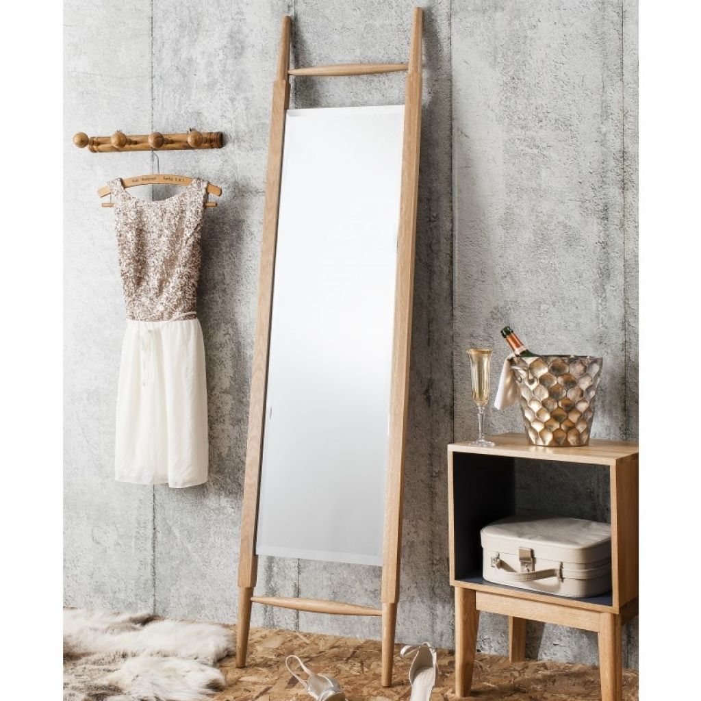 Full Length Decorative Wall Mirrors Mirror Full Leght Wall Mirror Inside Full Length Decorative Mirror (View 13 of 15)
