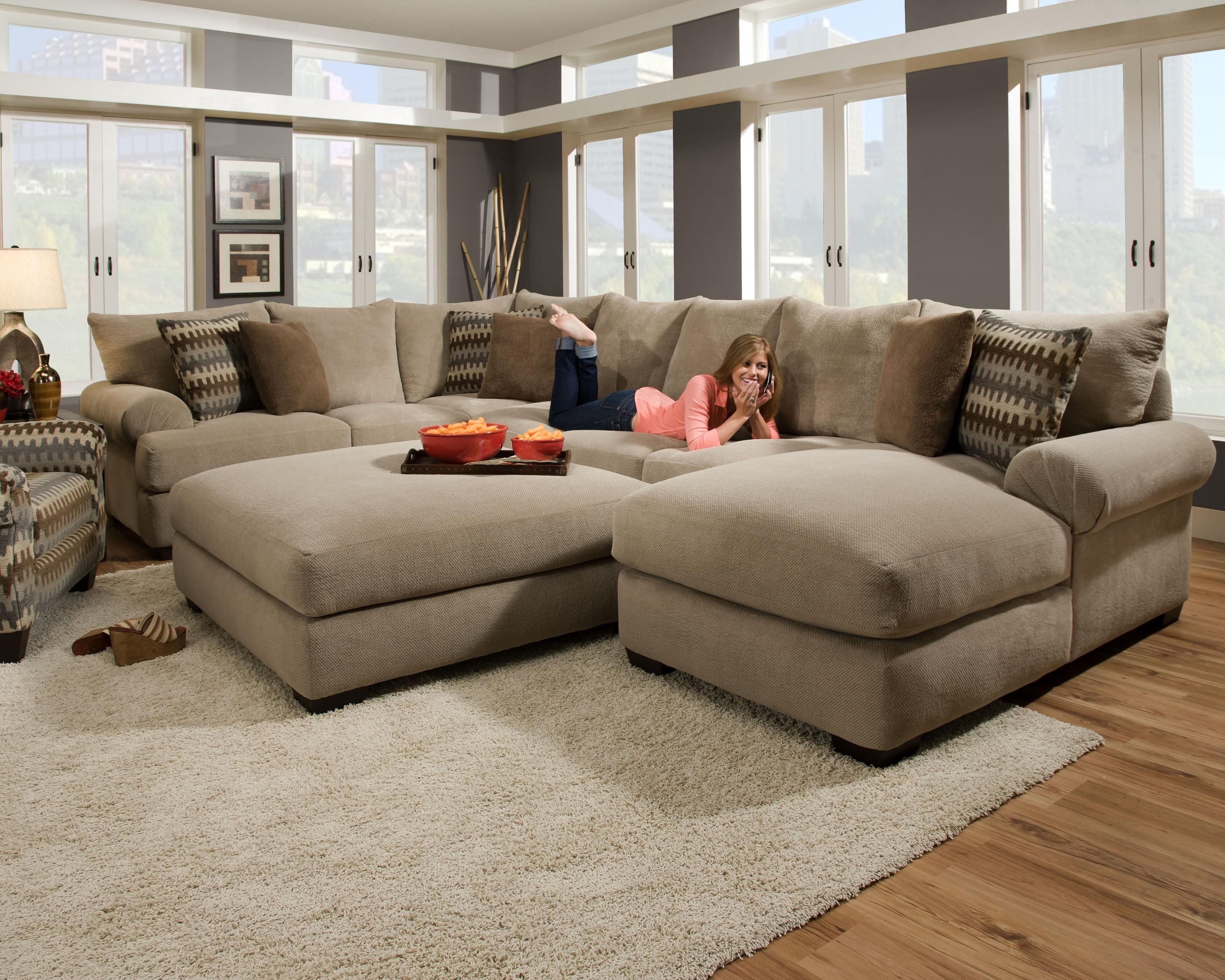 Furniture Design Idea For Living Room And Oversized U Shaped Throughout Comfy Sectional Sofa (View 11 of 15)