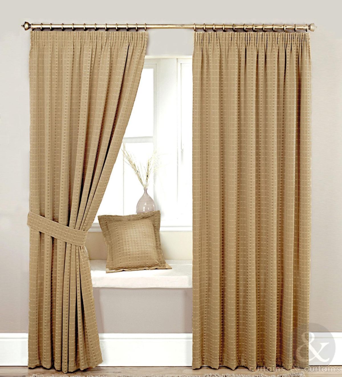 15 The Best Heavy Lined Curtains