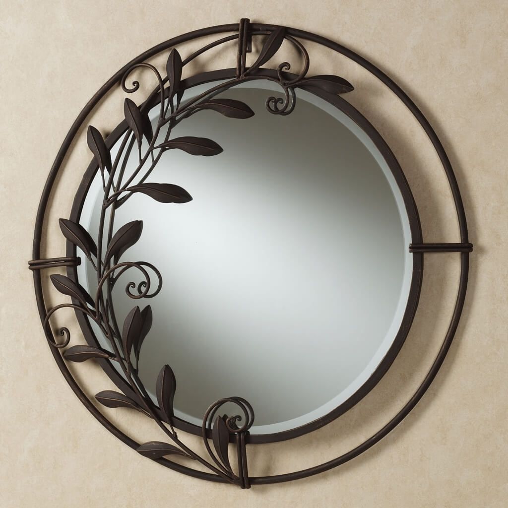 Small Black Decorative Mirrors : But a mirror can also make small