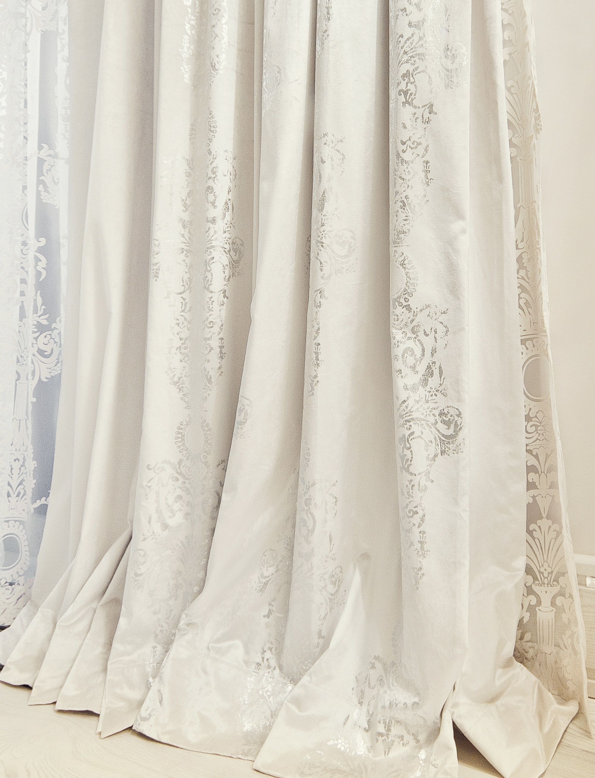 Luxury Interior Design Lidia Bersani Home Fashion With Regard To Luxury White Curtains (View 2 of 15)