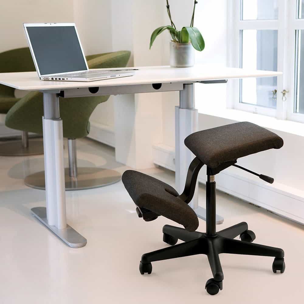 Modern Kneeling Chair For Minimalist Home Office (Photo 10 of 16)
