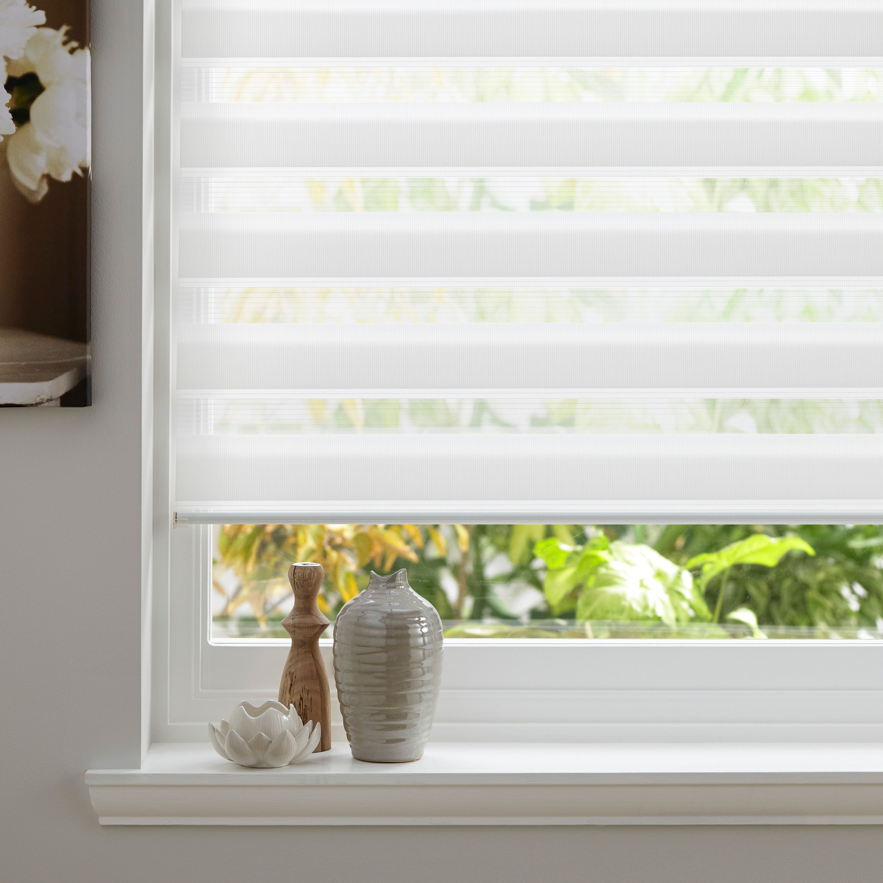 Roller Blinds Our Pick Of The Best Ideal Home Throughout Blue And White Striped Roman Blinds (View 11 of 15)
