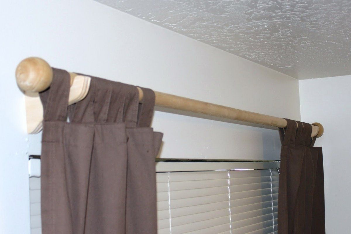 Simple Living Room Style With Wall Mounted Round Curtain Rood And Throughout Natural Wood Curtain Rods (Photo 3 of 15)