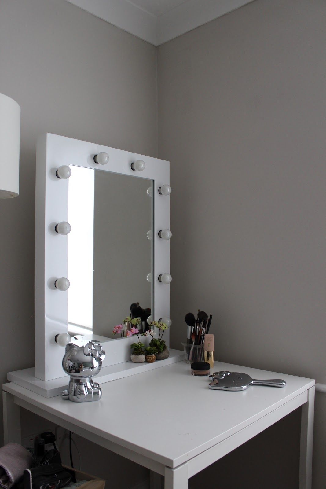 15 Inspirations Free Standing Mirror for Dressing Table | Mirror Ideas

