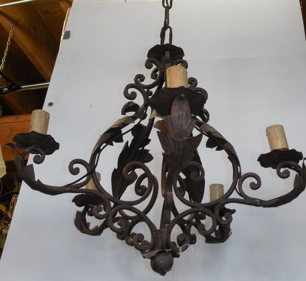 Wrought Iron Chandelier Decor Ideas Inspiration Home Designs For Iron Chandelier (View 12 of 15)