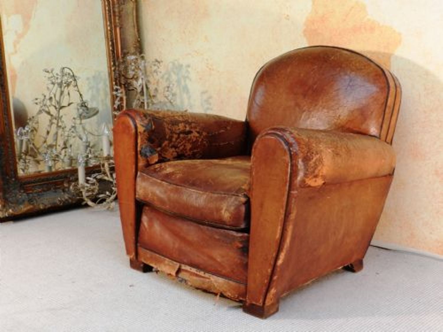 Distressed Leather Club Chair Hjzyxgb Club Chairs Pinterest With Regard To Vintage Leather Armchairs (Photo 13 of 15)