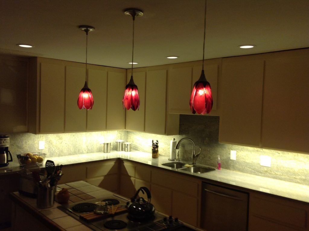 red pendant lighting kitchen