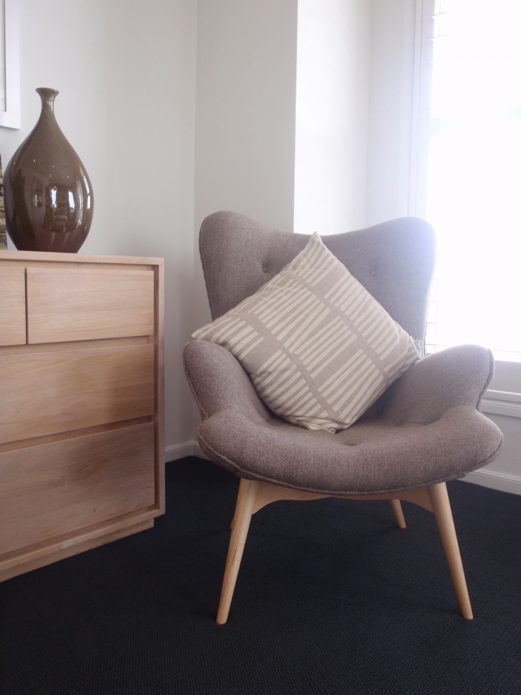 Good Comfy Chairs For Small Spaces Homesfeed With Regard To Compact Armchairs (View 14 of 15)