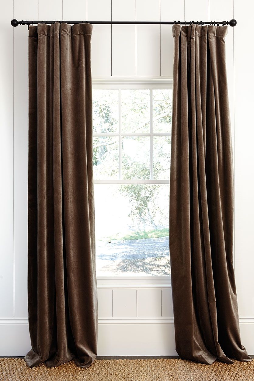 How To Hang Drapes How To Decorate Pertaining To Hanging Curtains (Photo 7 of 25)