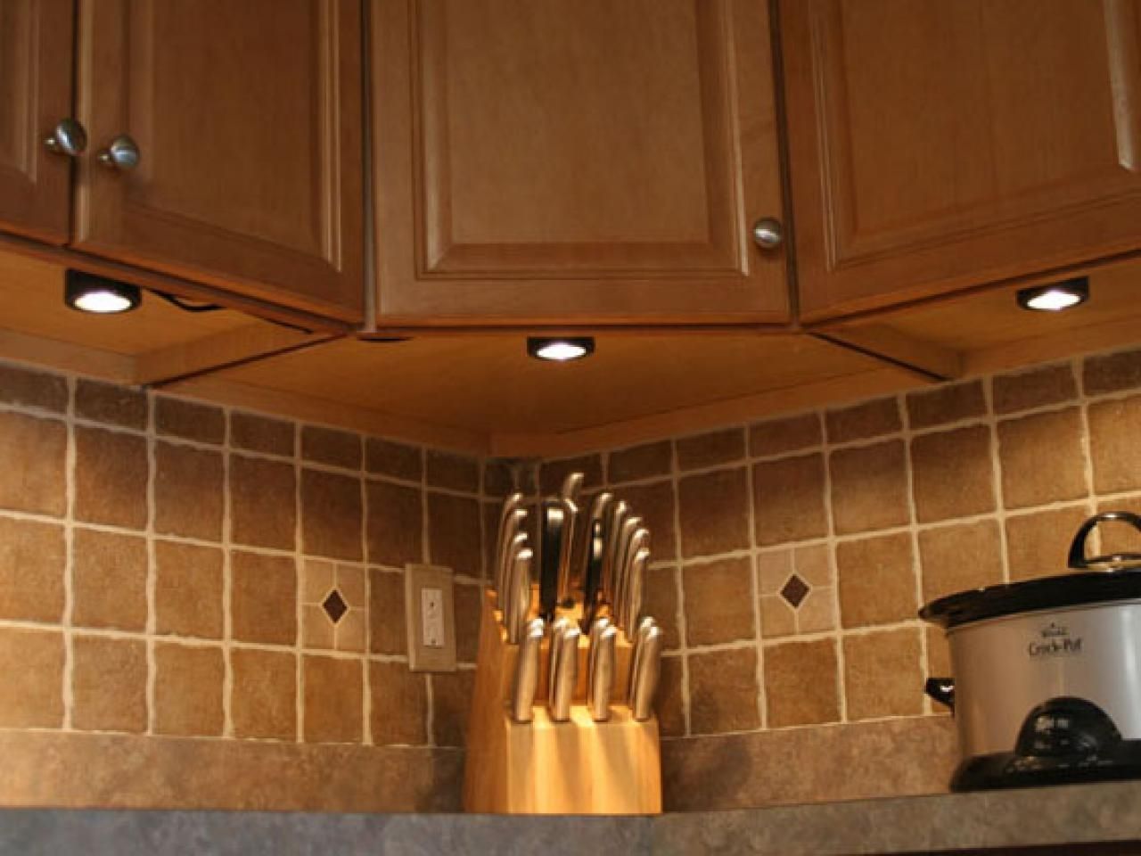 Featured Photo of Kitchen Under Cupboard Lights