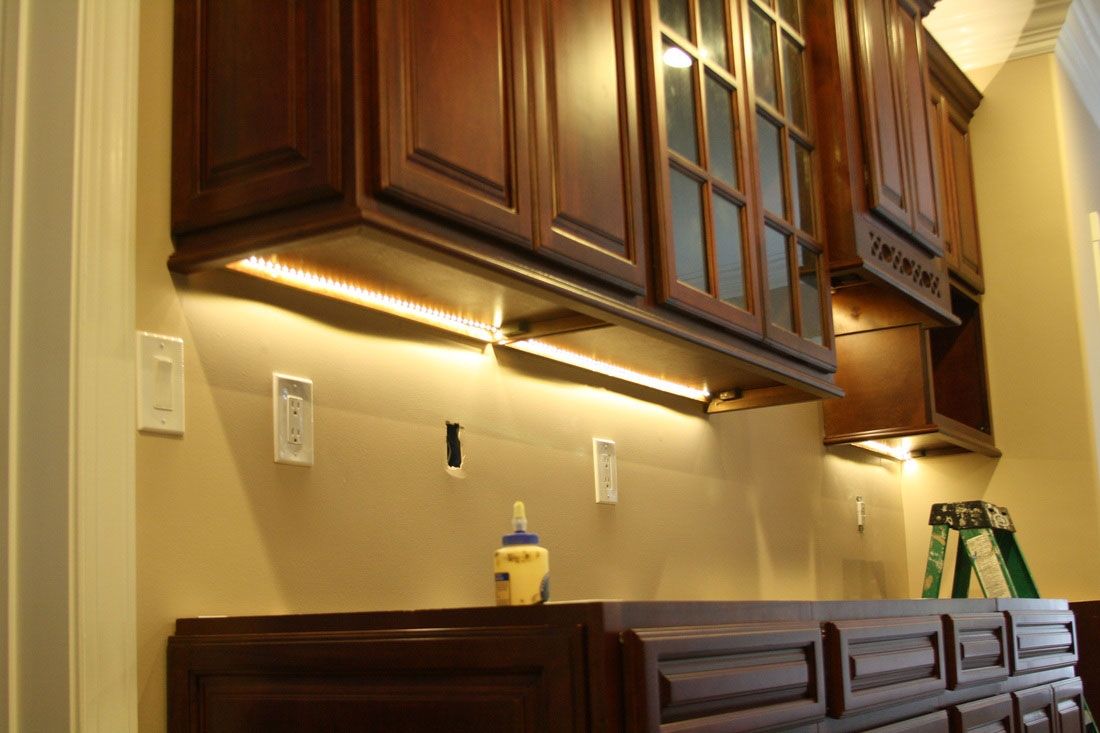 Kitchen Under Cabinet Lighting Within Kitchen Under Cupboard Lights (View 3 of 25)
