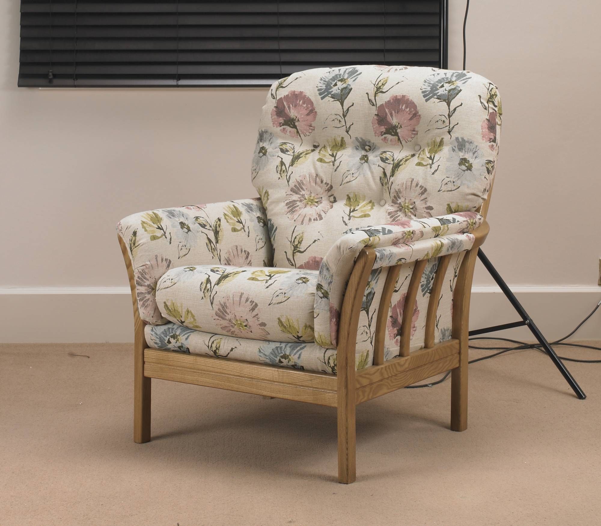 Magnificent Premium Cintique Belvedere Armchairs Intended For Cintique Vermont Chair In Kent Lukehurst (Photo 1 of 15)