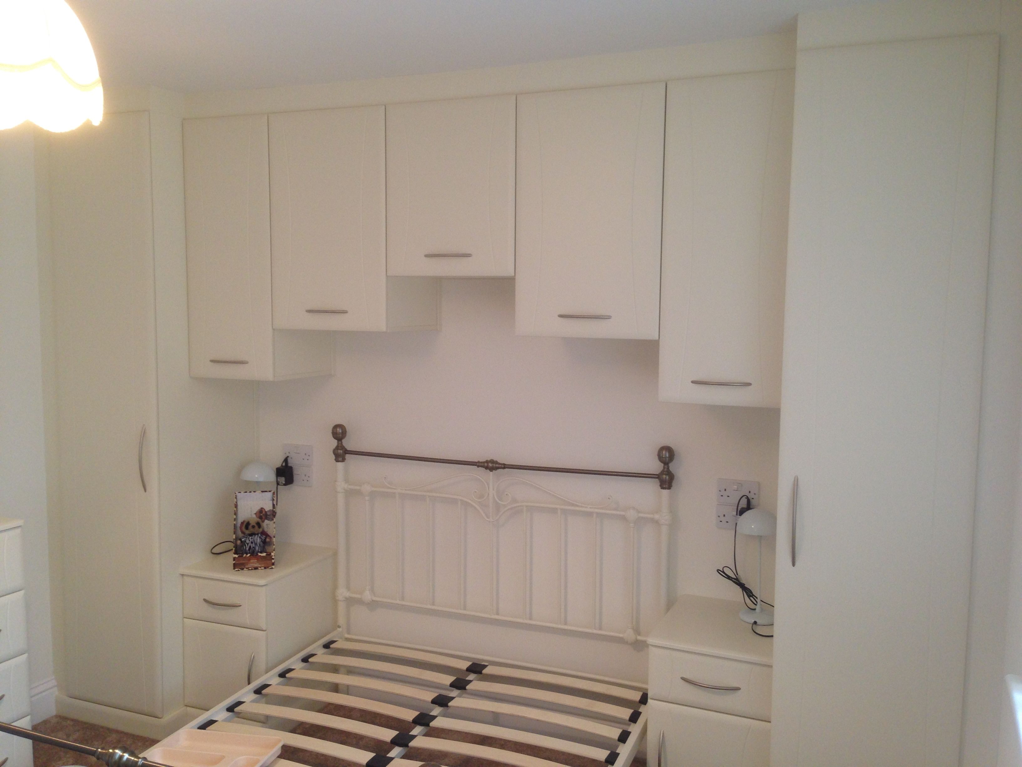 Overbed Fitted Bedroom Furniture With Overbed Wardrobes (View 4 of 25)