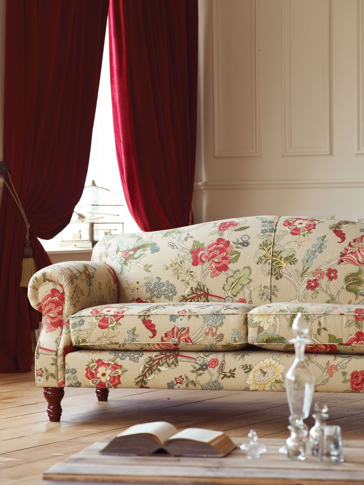 Rowlands Upholstery In Chintz Covered Sofas (View 5 of 15)
